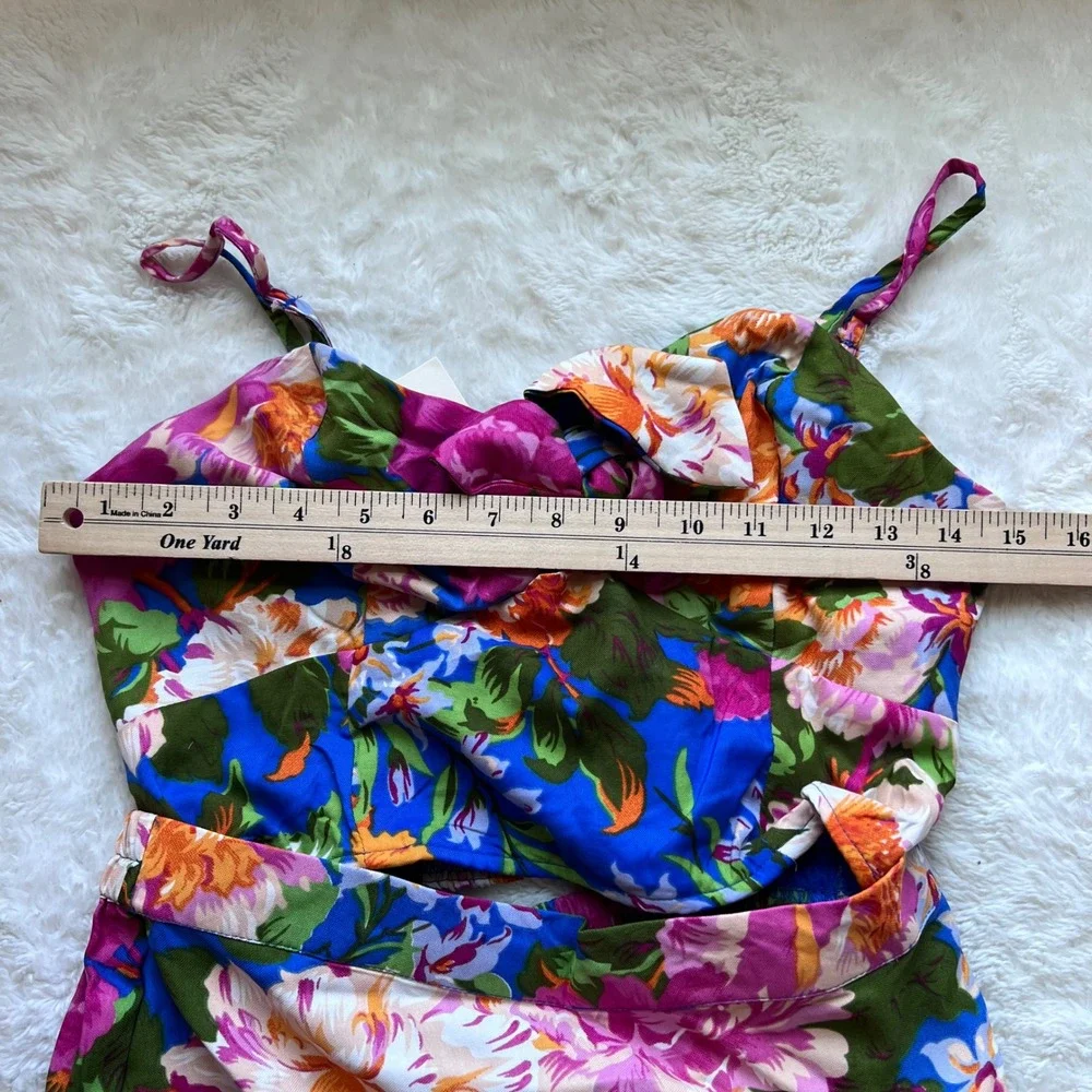 Lottie & Holly Blue Pink Floral 2 Piece Crop Top and Shorts Set Size Medium NEW